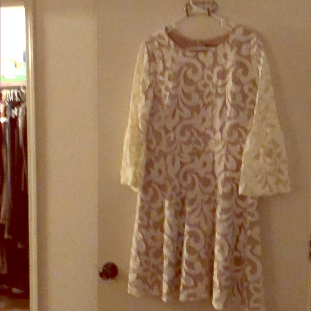 Jessica Howard lace cover dress